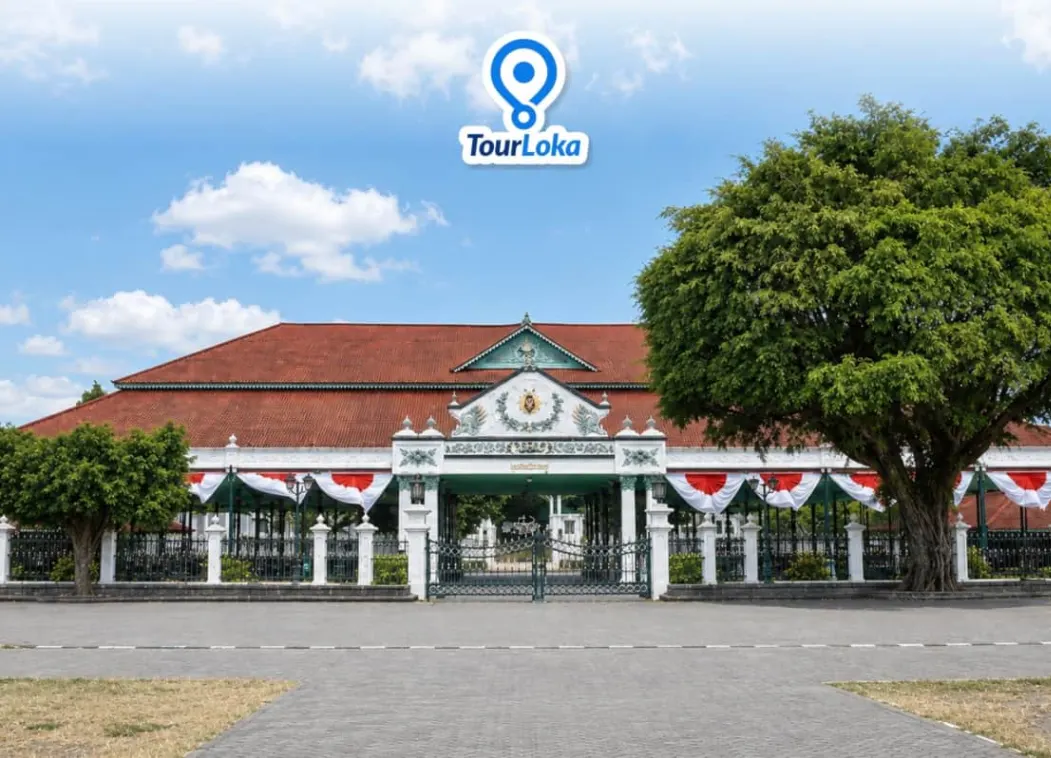 Paket Wisata Jogja 1 Hari Kraton